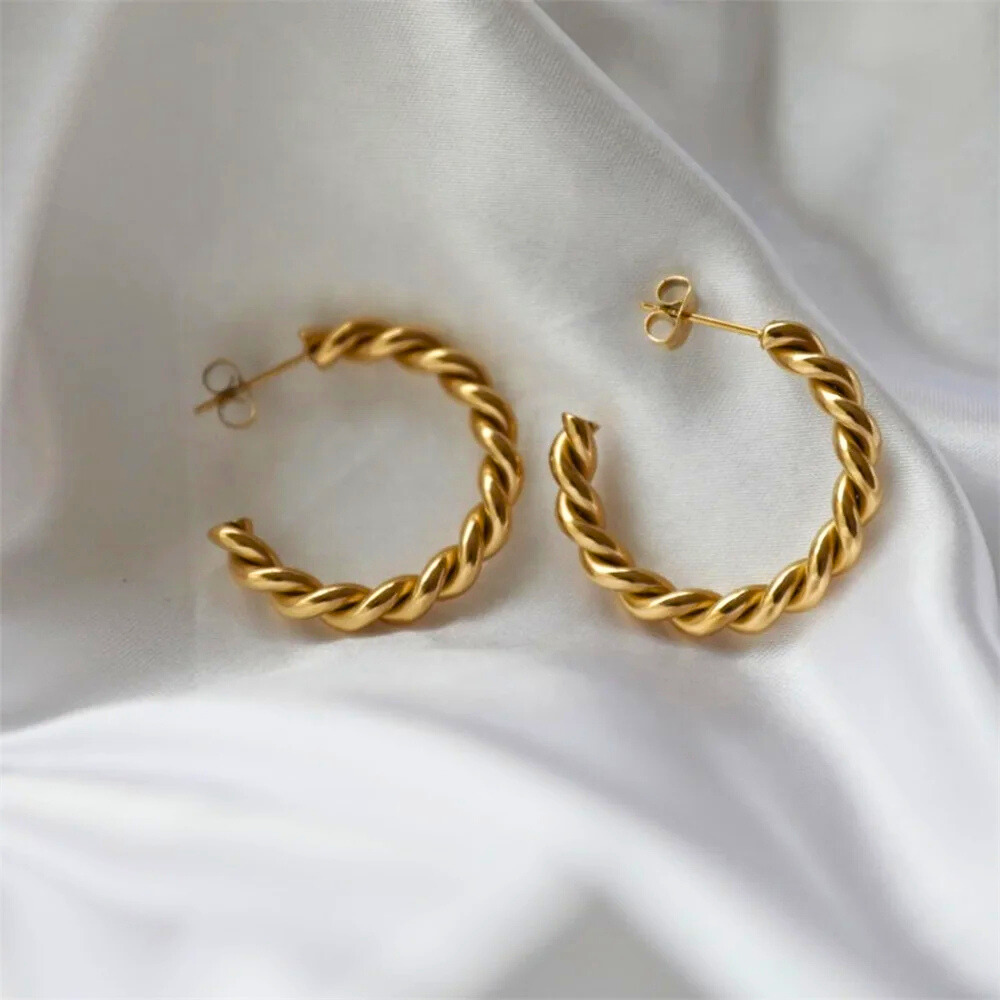 Earrings - Fryra