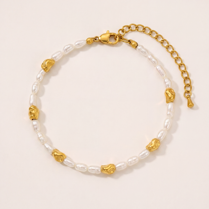 Pearl Bracelet • Golden Bloom