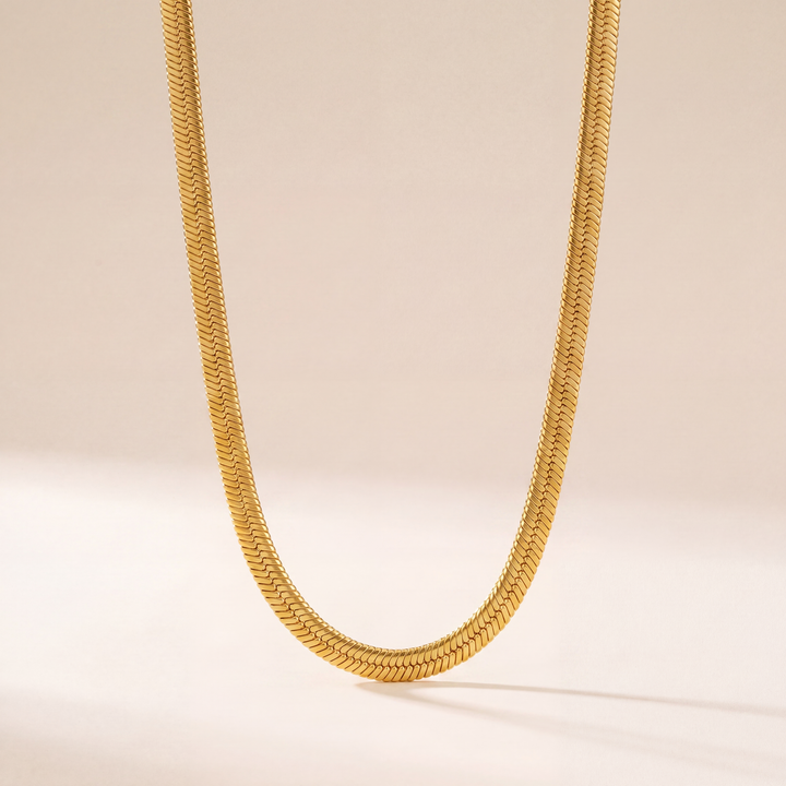 Sleek Chain Necklace • Fluid