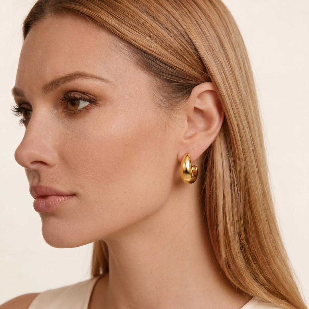 Stud Earrings • Raindrop