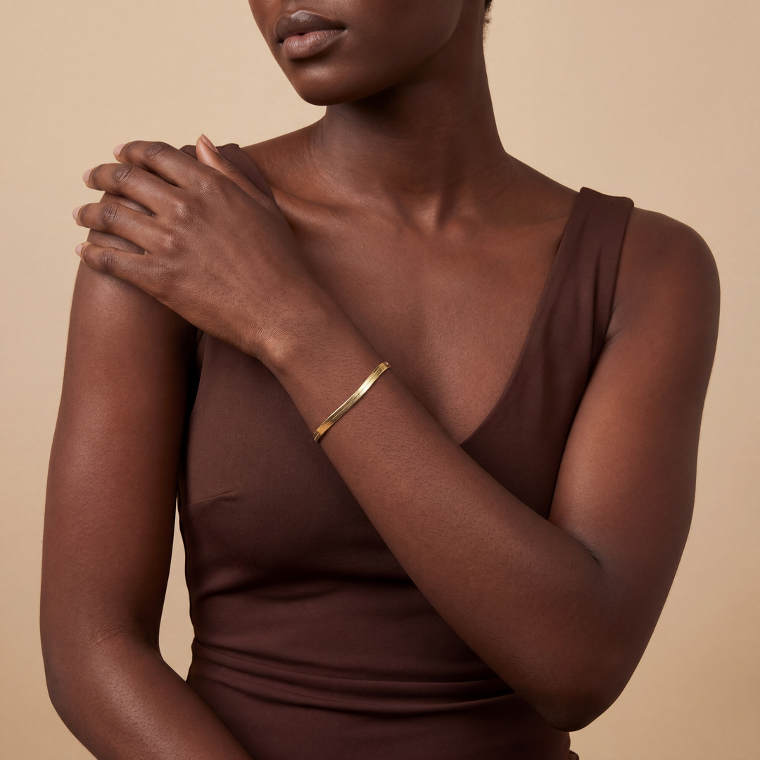 Sleek Bracelet • Fluid