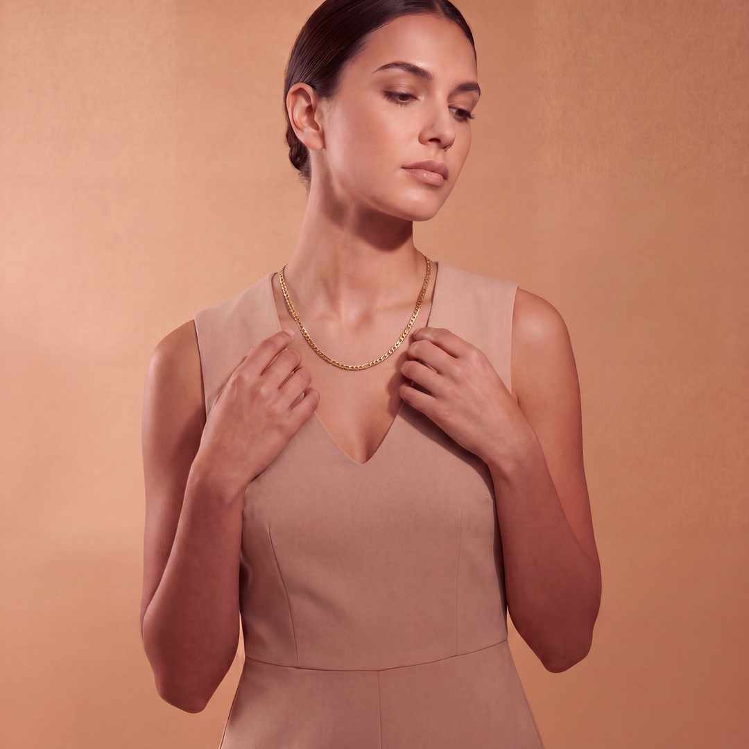Chain Link Necklace •  Figaro
