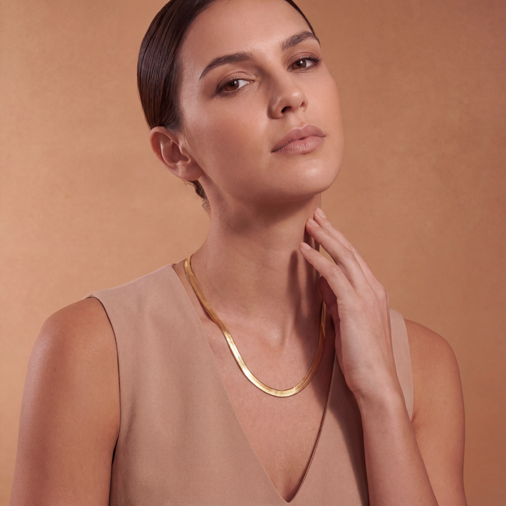 Sleek Chain Necklace • Fluid
